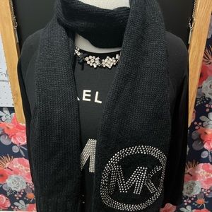 Michael Michael Kors black knitted bling scarf